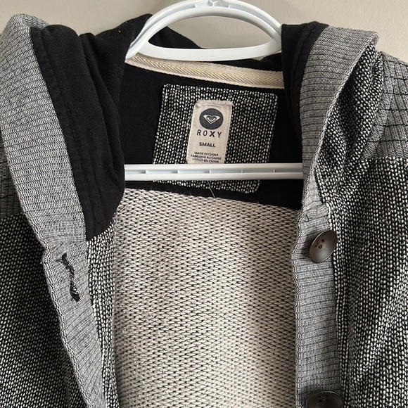 Roxy size small button up hooded sweatshirt with shoulder detail - Picture 2 of 4